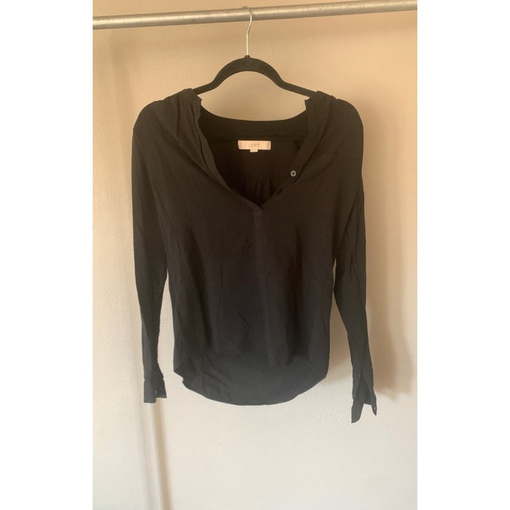 Black LOFT ann taylor blouse xs long sleeve soft